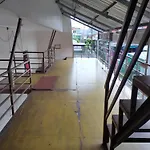 Hotel Budget Urban Space - Bus